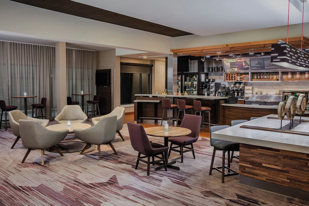 Courtyard by Marriott Greensboro - photo 17