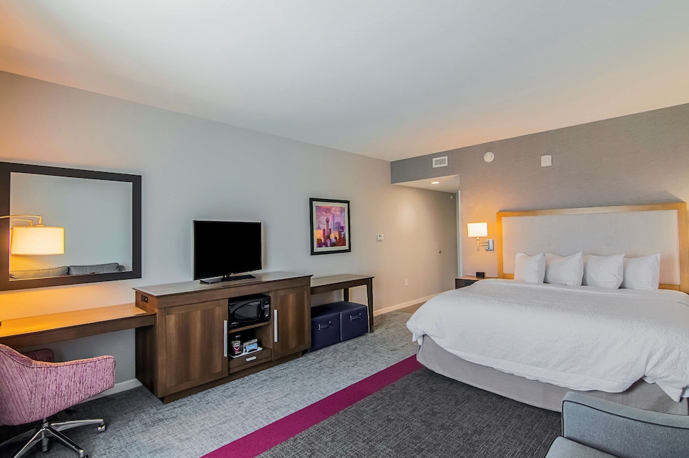Hampton Inn & Suites Dallas Richardson - photo 9