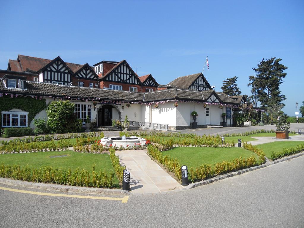 The Royal Chace Hotel