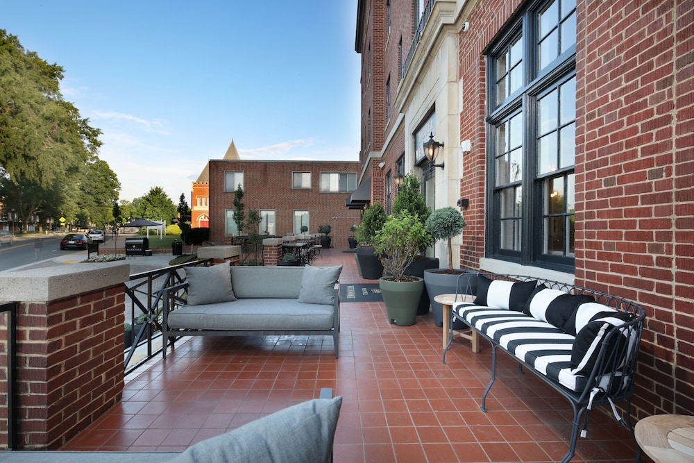 Hotel Weyanoke - photo 32