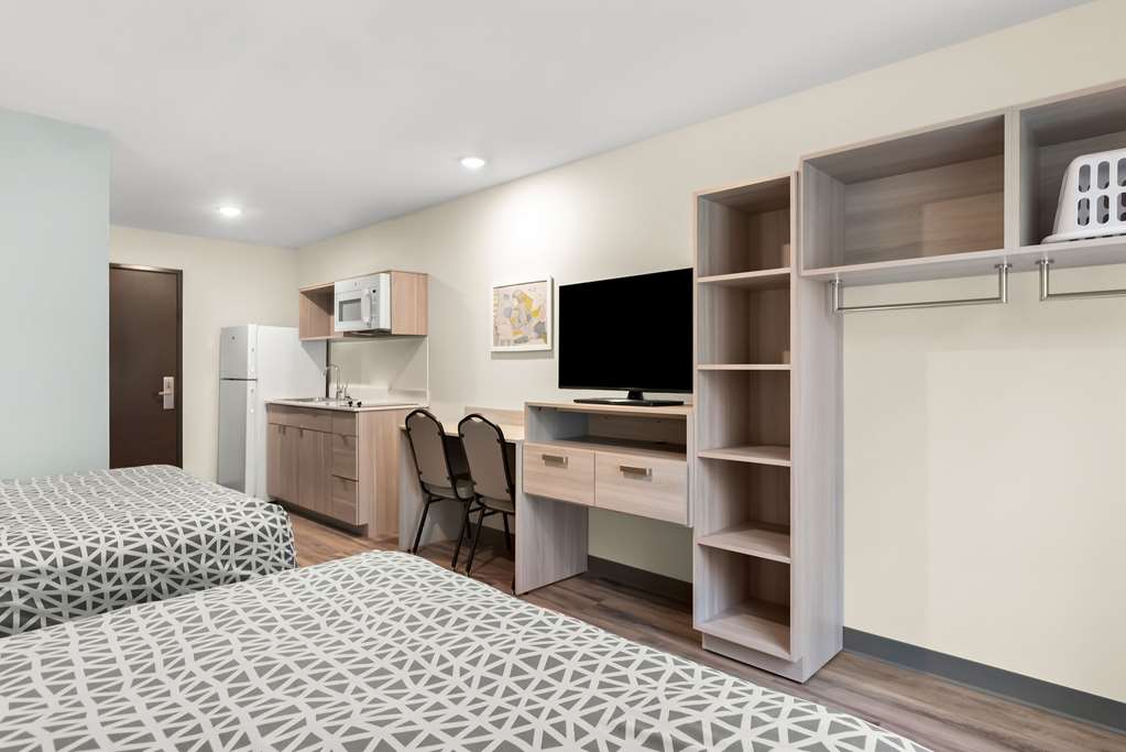 Woodspring Suites Savannah West Chatham Parkway - photo 17