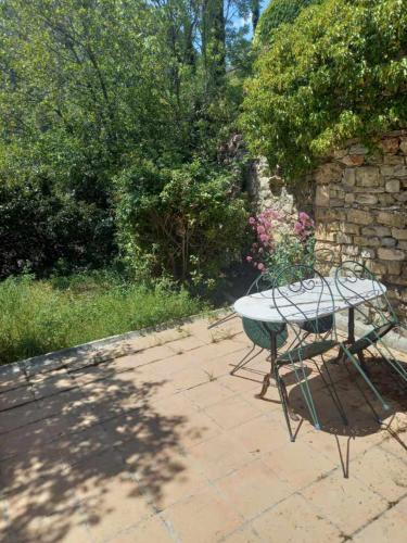 Les Colombes Vegan - last minute hotel in Unknown City