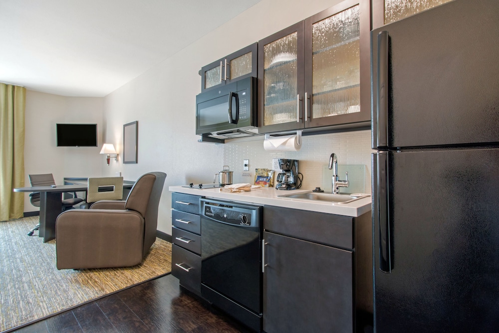 Candlewood Suites San Antonio Lackland AFB Area by IHG - photo 17