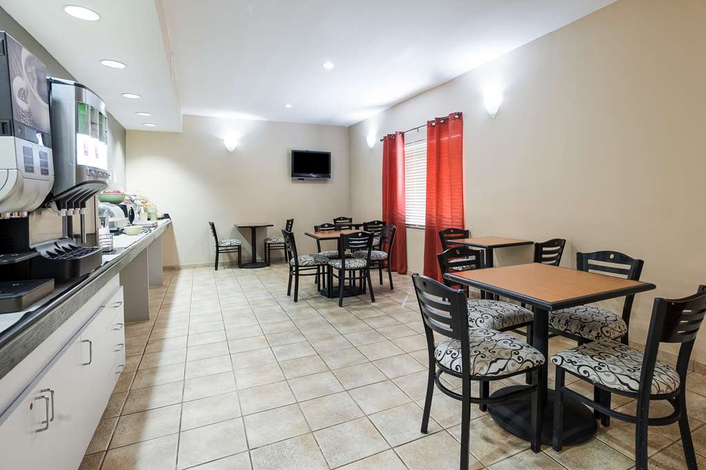Quality Inn & Suites Lake Charles South - photo 35