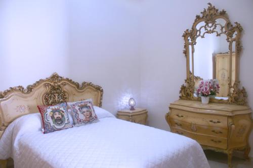 Etna&Sea Luxury downtown house — 4-Star Luxury Hotel in Riposto, Italy