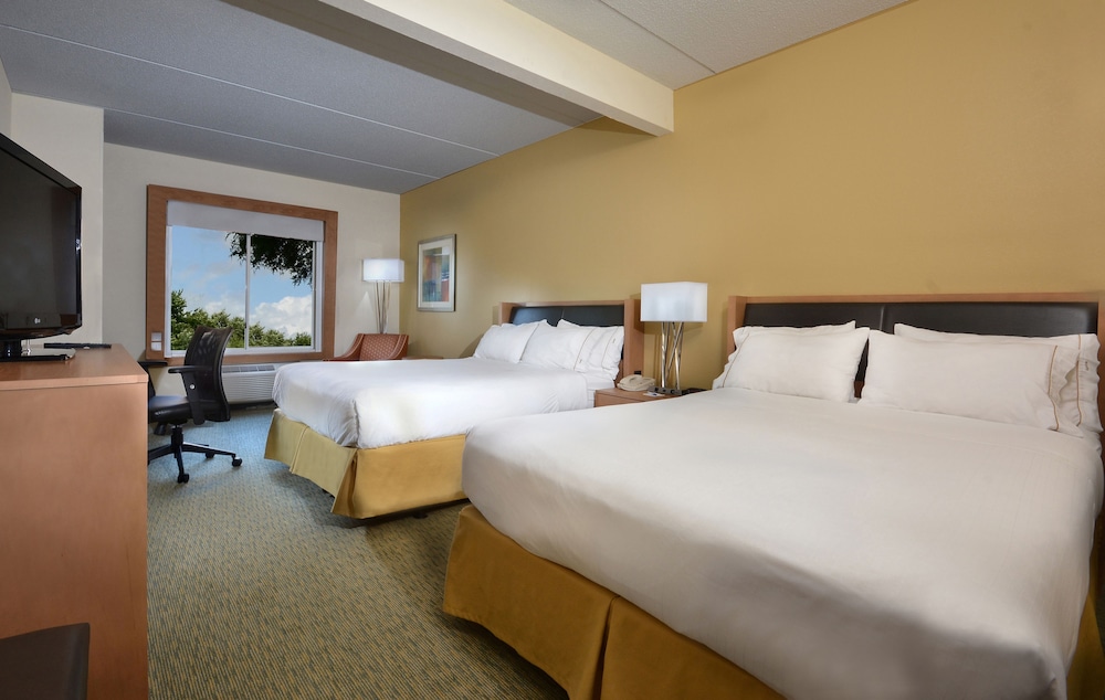 Holiday Inn Express Hotel & Suites High Point South by IHG - photo 15