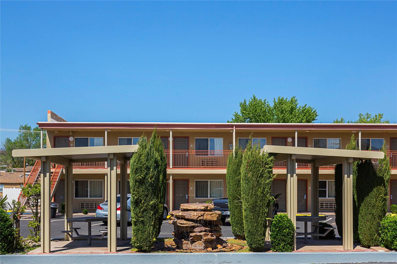 Econo Lodge Hurricane Zion Park Area - photo 25