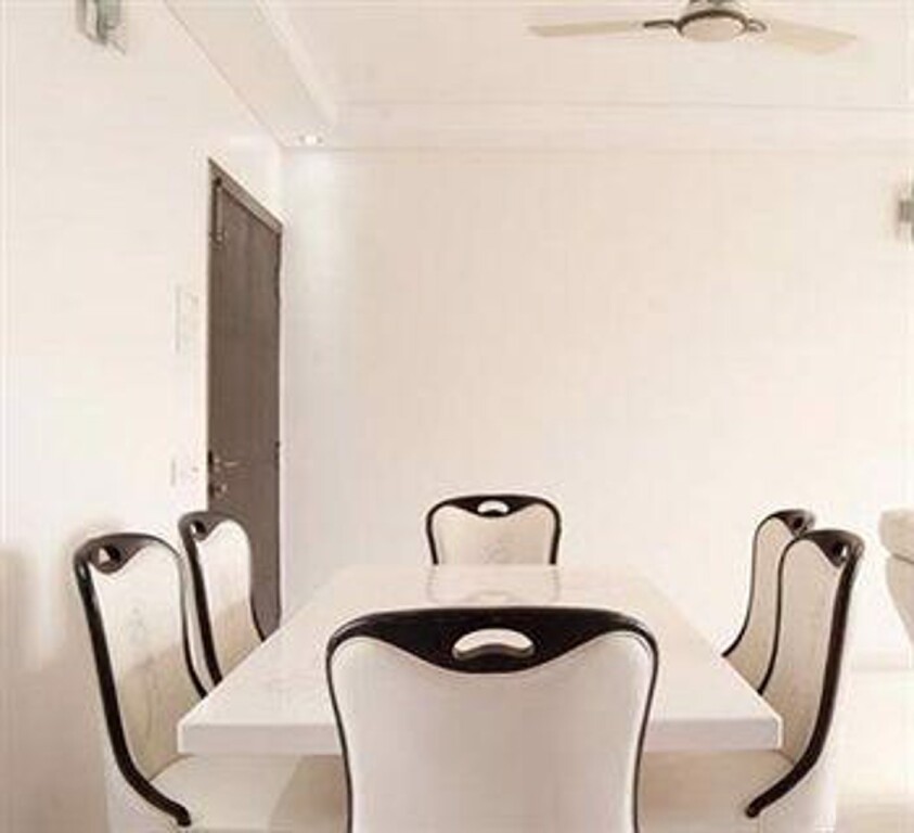 Astute Apartments Yayati