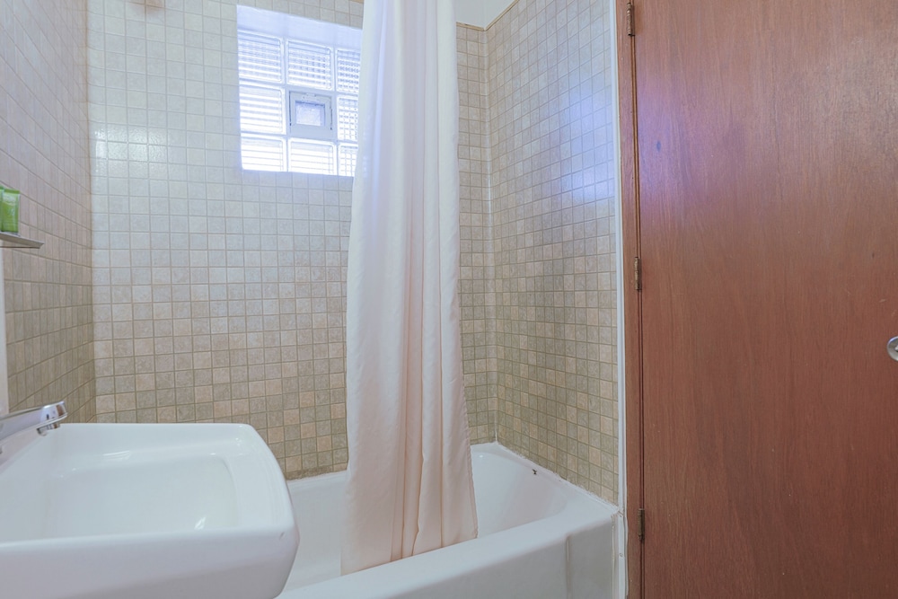 Love Hotels Silver Street by OYO at Hurley WI - photo 40