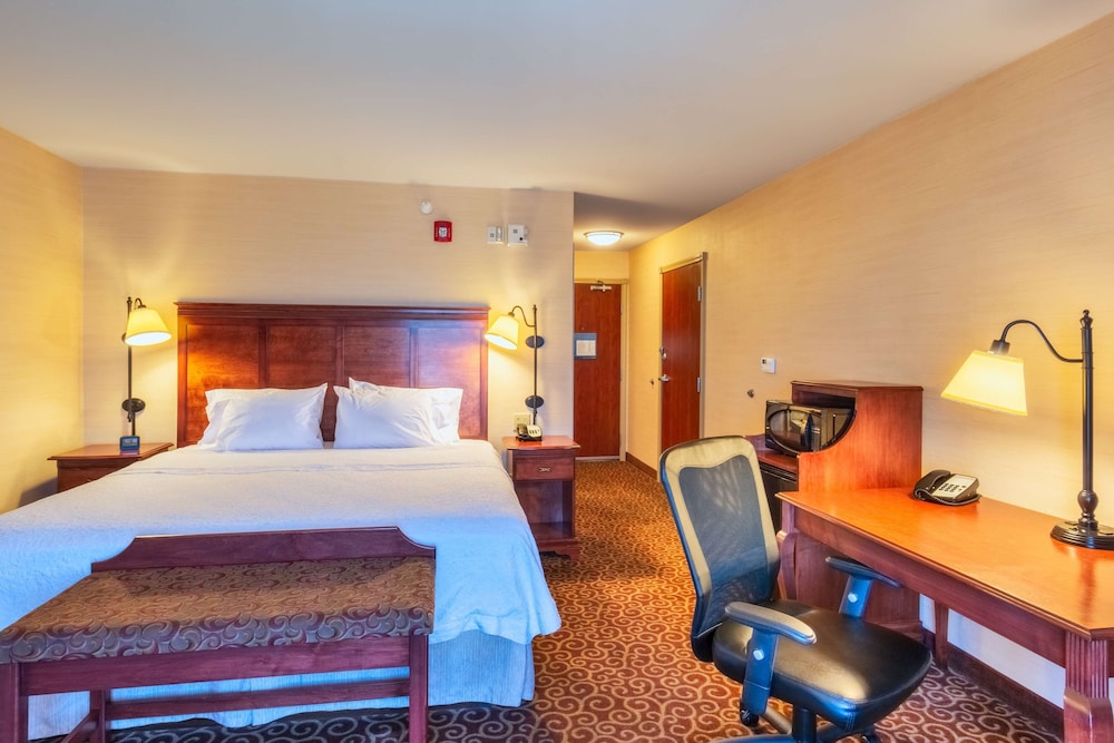 Hampton Inn Rawlins - photo 34