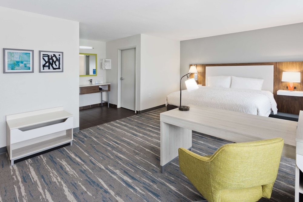 Hampton Inn & Suites Phenix City Columbus Area - photo 8