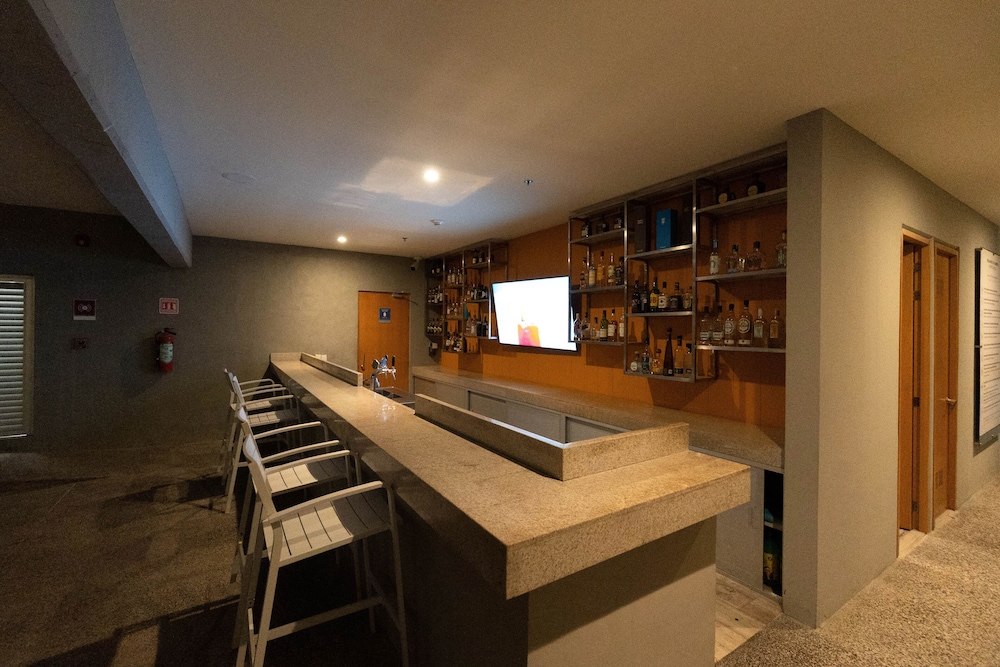 Snack bar