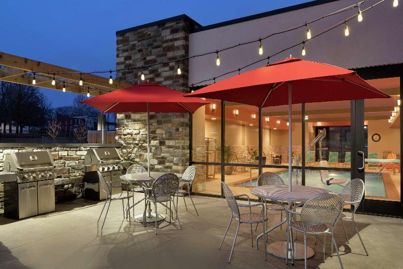 Home2 Suites By Hilton Leavenworth Downtown — Leavenworth