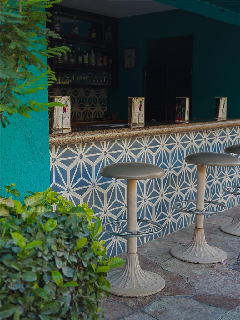 Los Patios Hotel