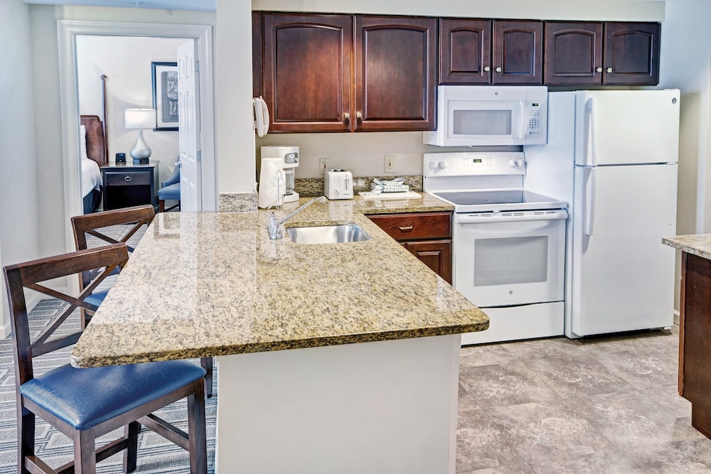 Club Wyndham Old Town Alexandria - photo 41