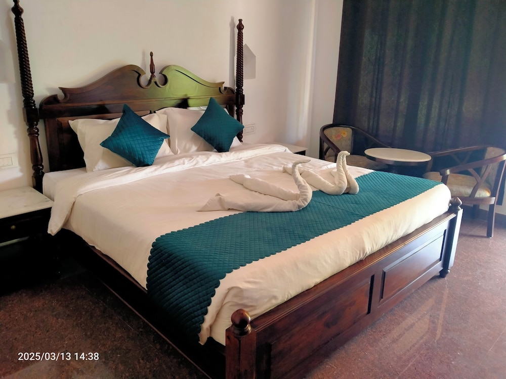 Nature Resort - carbon neutral hotel in Pushkar