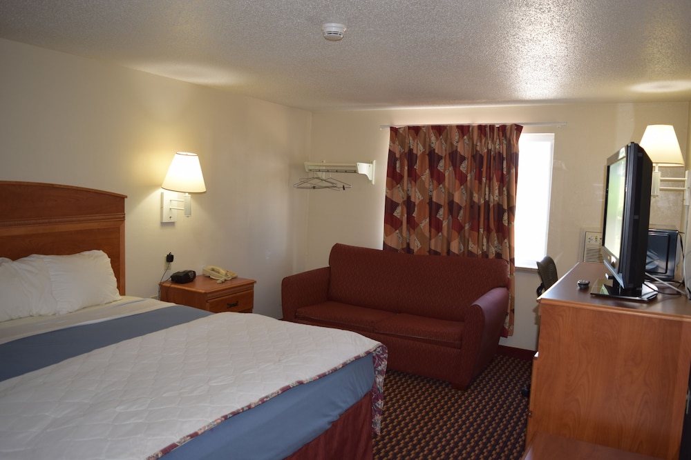 Americas Best Value Inn Jefferson City - photo 32