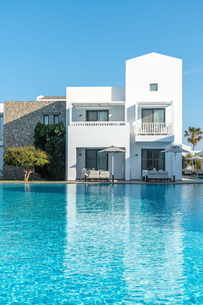 Diamond Deluxe Hotel & Spa