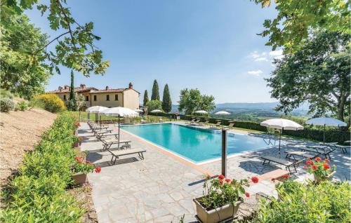 App Piscina — 4-Star Luxury Hotel in San Giustino Valdarno, Italy