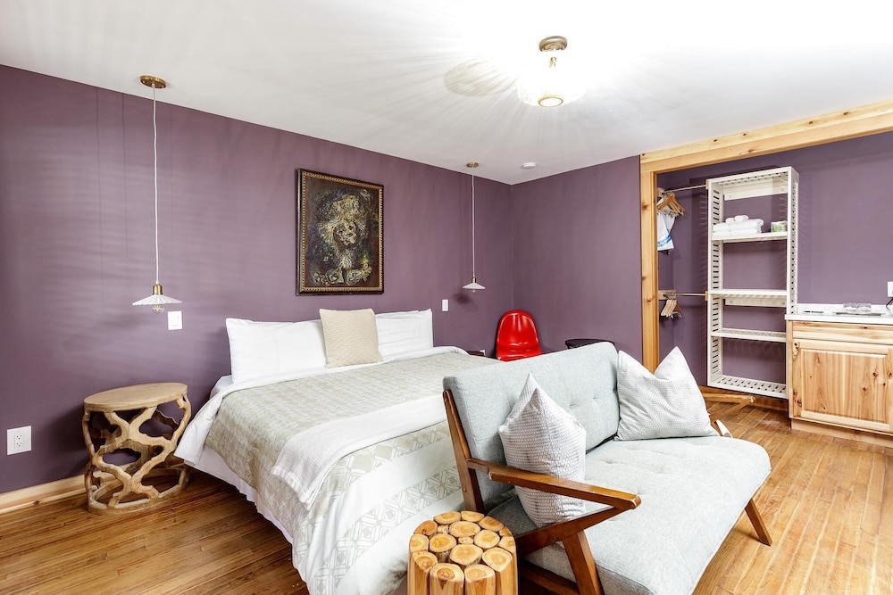 The Inn At Warm Springs - photo 32