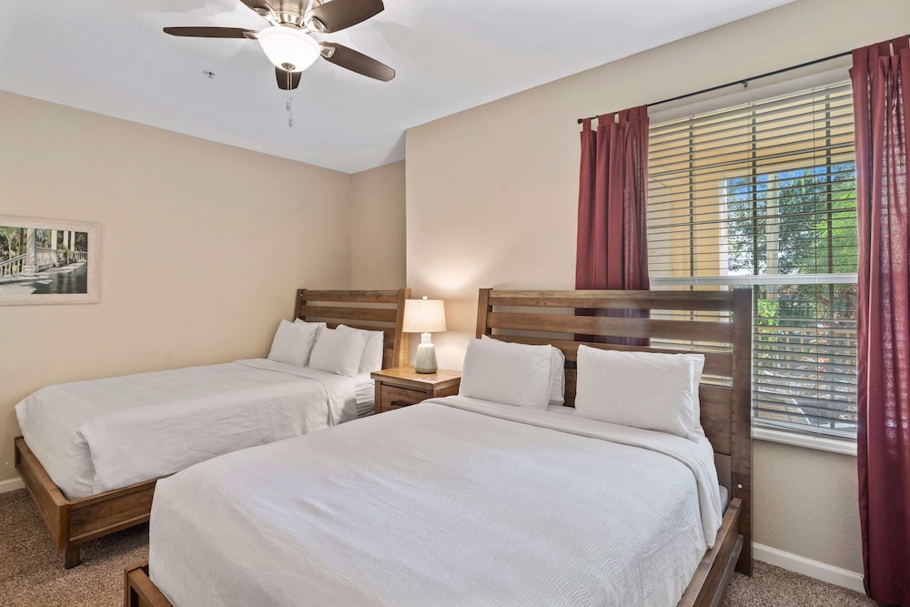 Vista Cay by Orlando Resort Rentals on Universal Boulevard - photo 26