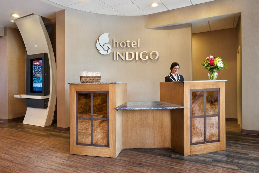 Hotel Indigo Cleveland Beachwood by IHG - photo 26