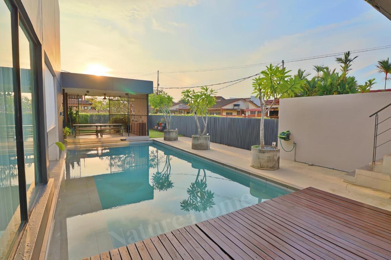 The Summer Villa by Nature Home — 4-Star Luxury Hotel in Kuantan, Malaysia