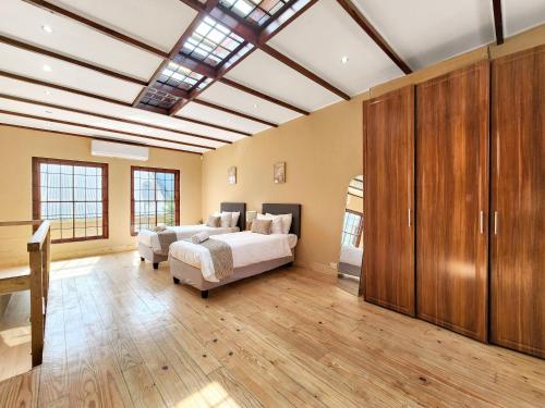 Newly renovated City Central Spacious and Family friendly