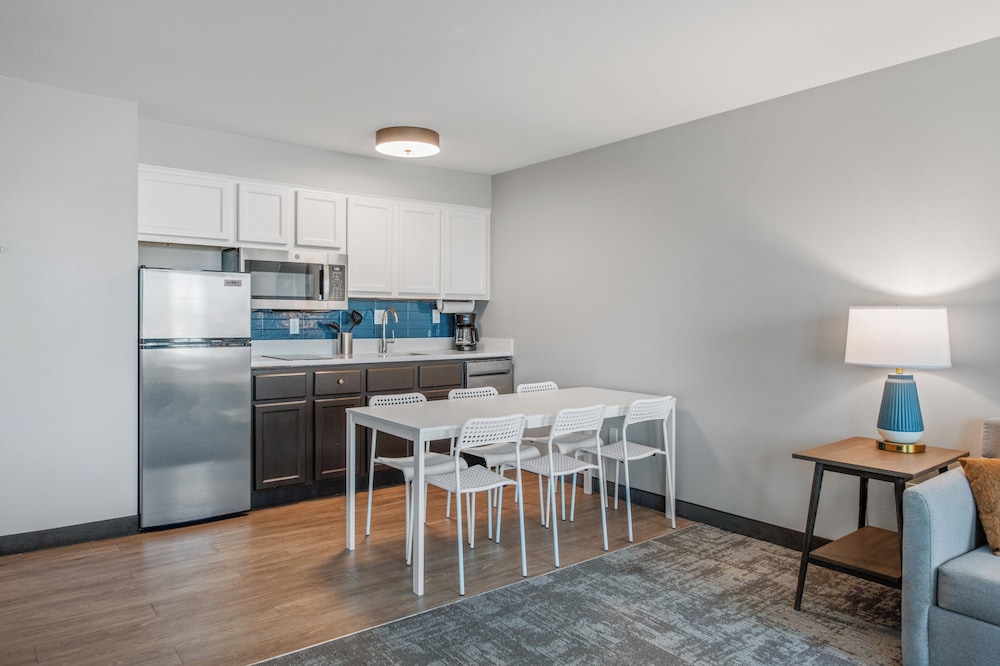 Staybridge Suites Rocklin Roseville Area by IHG - photo 24