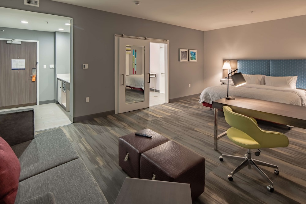 Hampton Inn & Suites Dallas Plano Central - photo 23