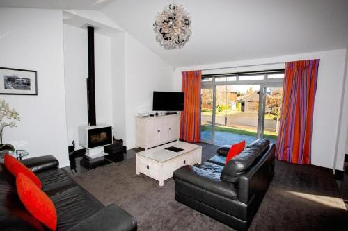 Luxury on Rutherford - last minute hotel in Unknown City
