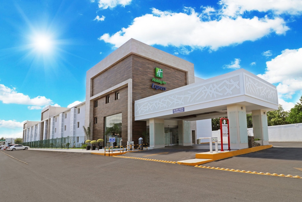 Holiday Inn Express Piedras Negras by IHG — hotel in Piedras Negras