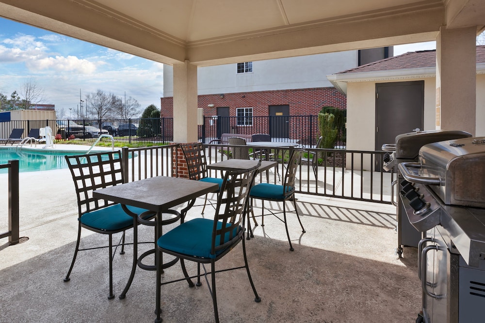 Candlewood Suites Rocky Mount by IHG - photo 30