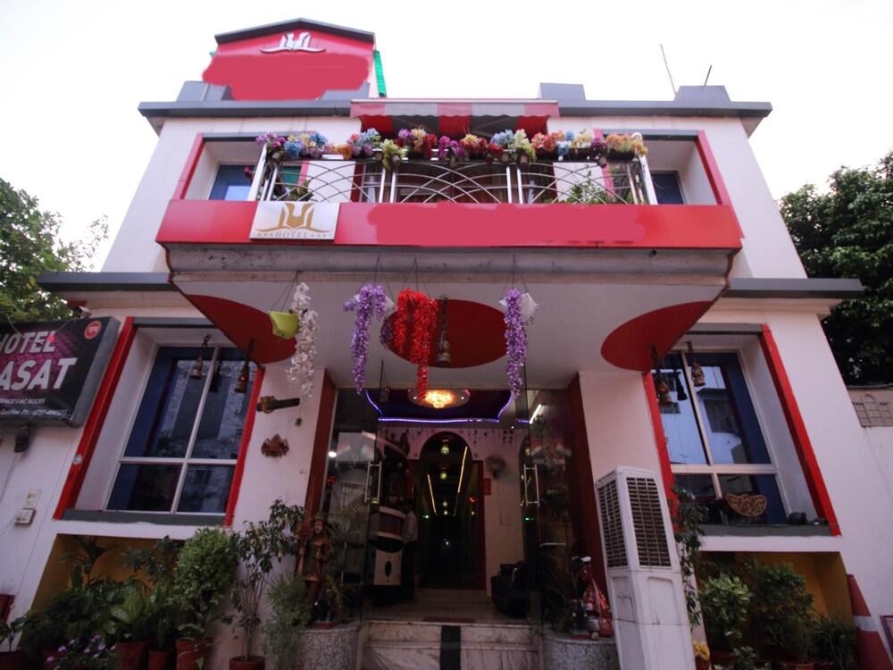 OYO 2756 Hotel Virasat in Gwalior, India