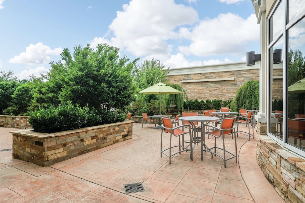 Hilton Garden Inn Dalton - photo 31