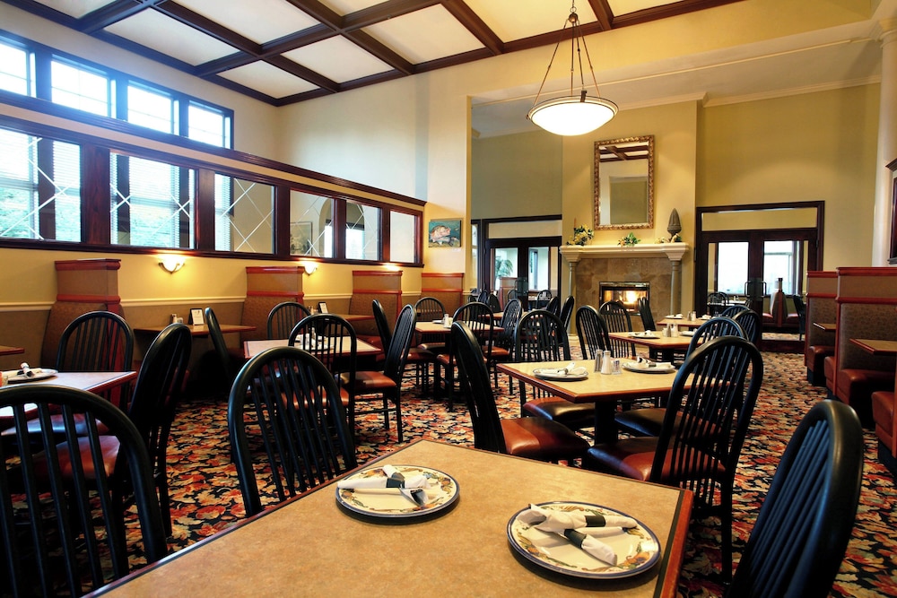 Four Points By Sheraton Portland East - photo 20