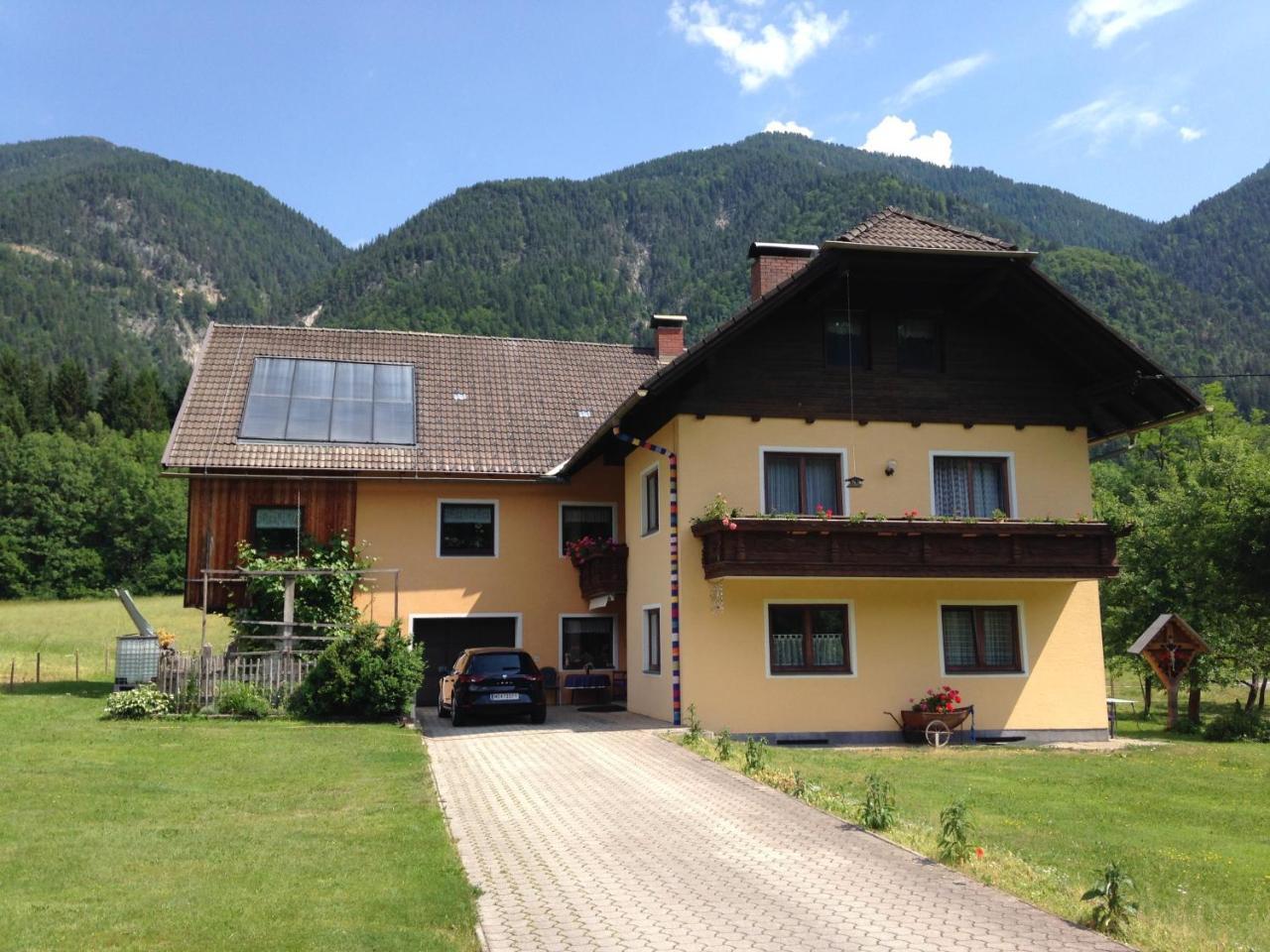 Haus Berchtold — 4-Star Luxury Hotel in Hermagor, Austria