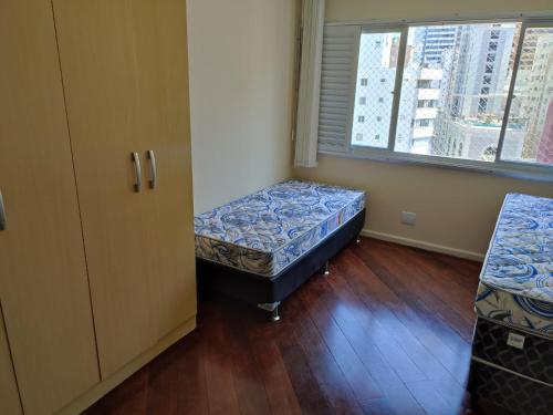 Apto Av Brasil Quadra Mar
