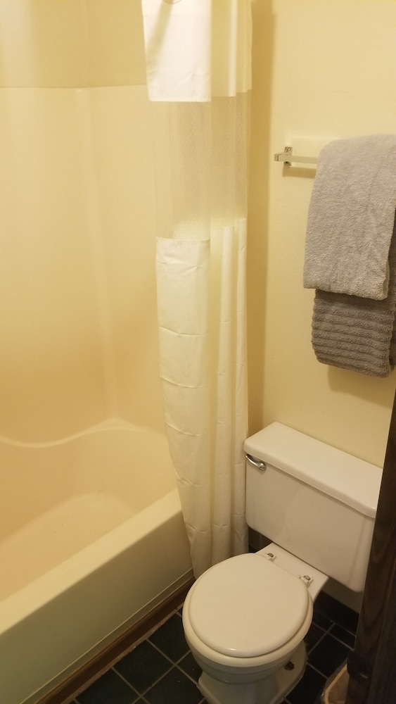 Executive Inn Stillwater - photo 5