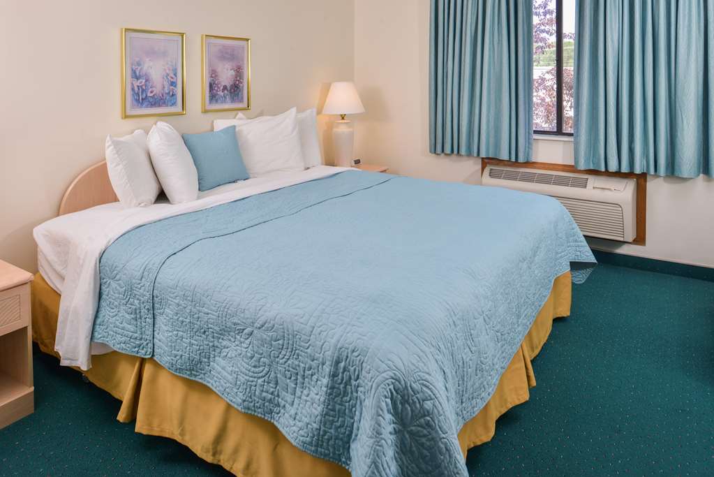 Americas Best Value Inn & Suites Bluffton - photo 7