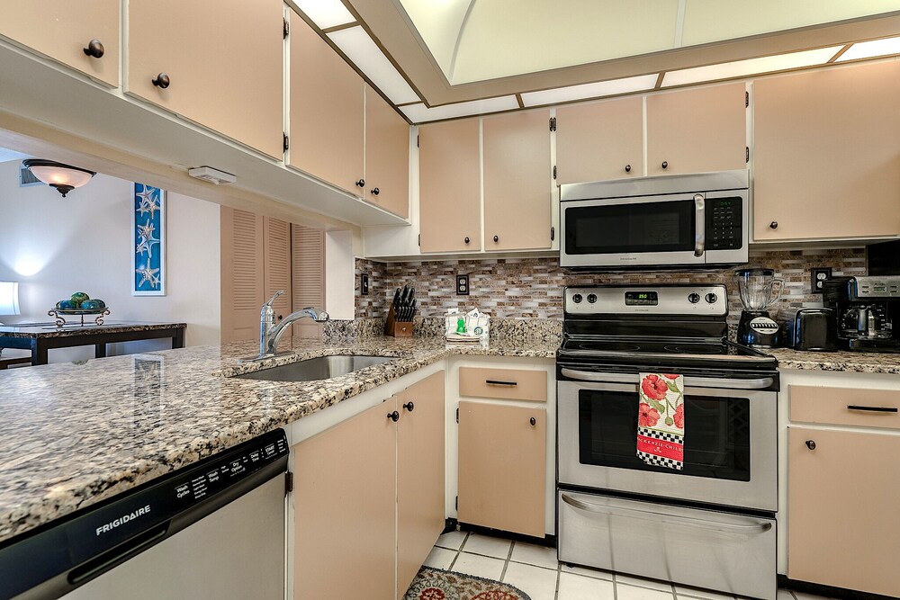 Bahia Del Mar 501 Cozy and Coastal Enjoy Isla Del Sol - photo 23