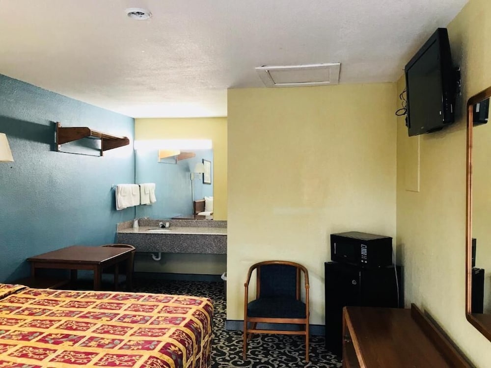 Roosevelt inn Motel - photo 9