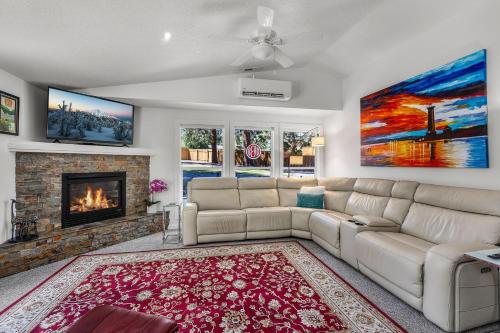 BrightCottage - carbon neutral hotel in Bend