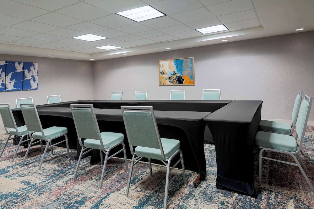 Homewood Suites by Hilton Tampa Airport Westshore - photo 39