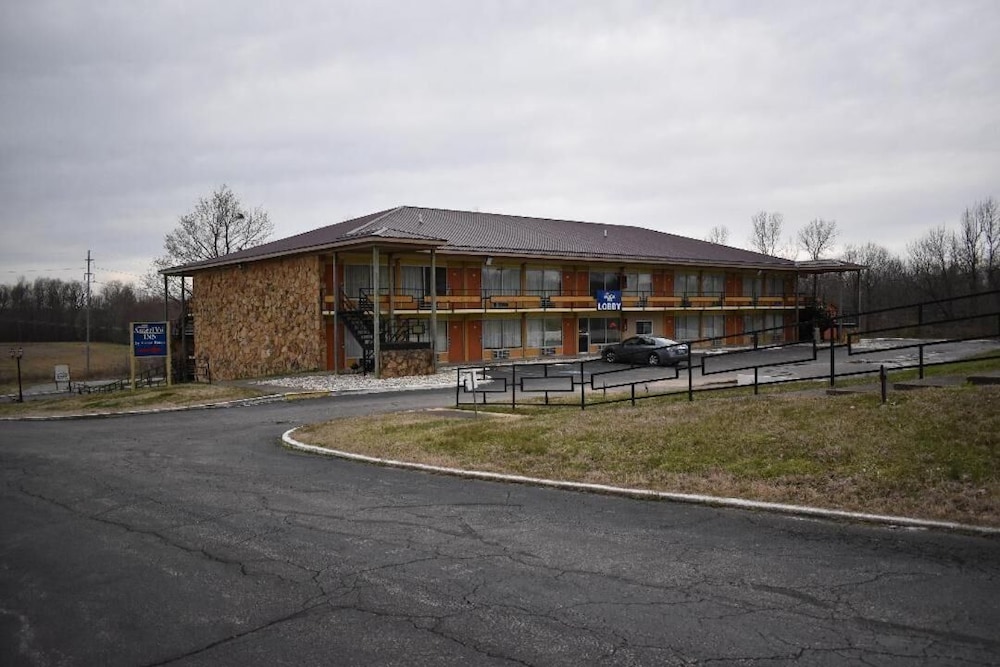 AmeriVu Inn & Suites Gilbertsville - photo 24