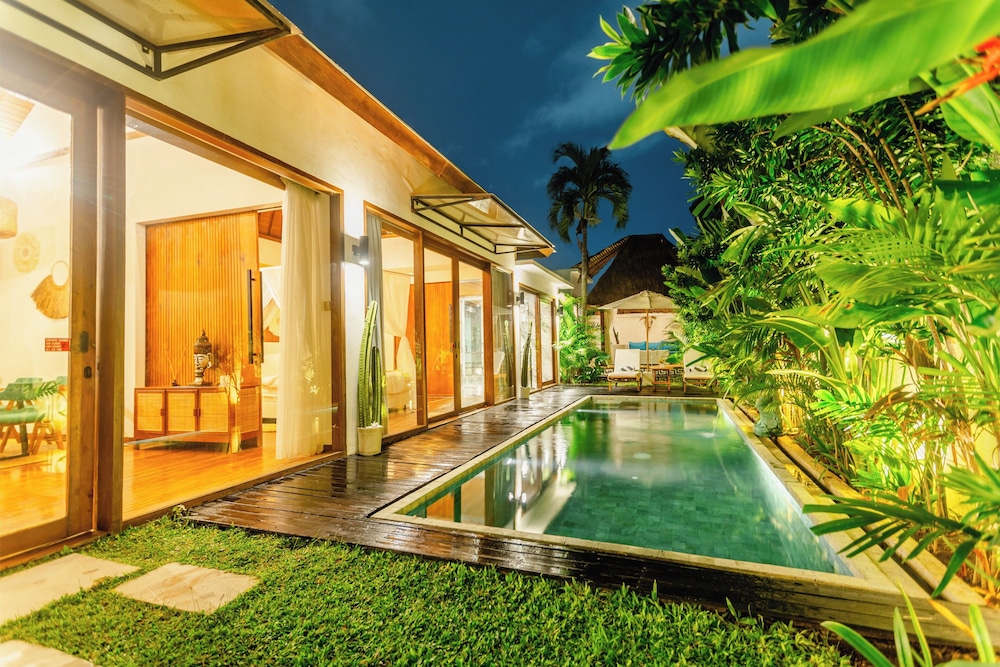 Mya Harmony Villas Seminyak — 4-Star Luxury Hotel in Seminyak, Indonesia