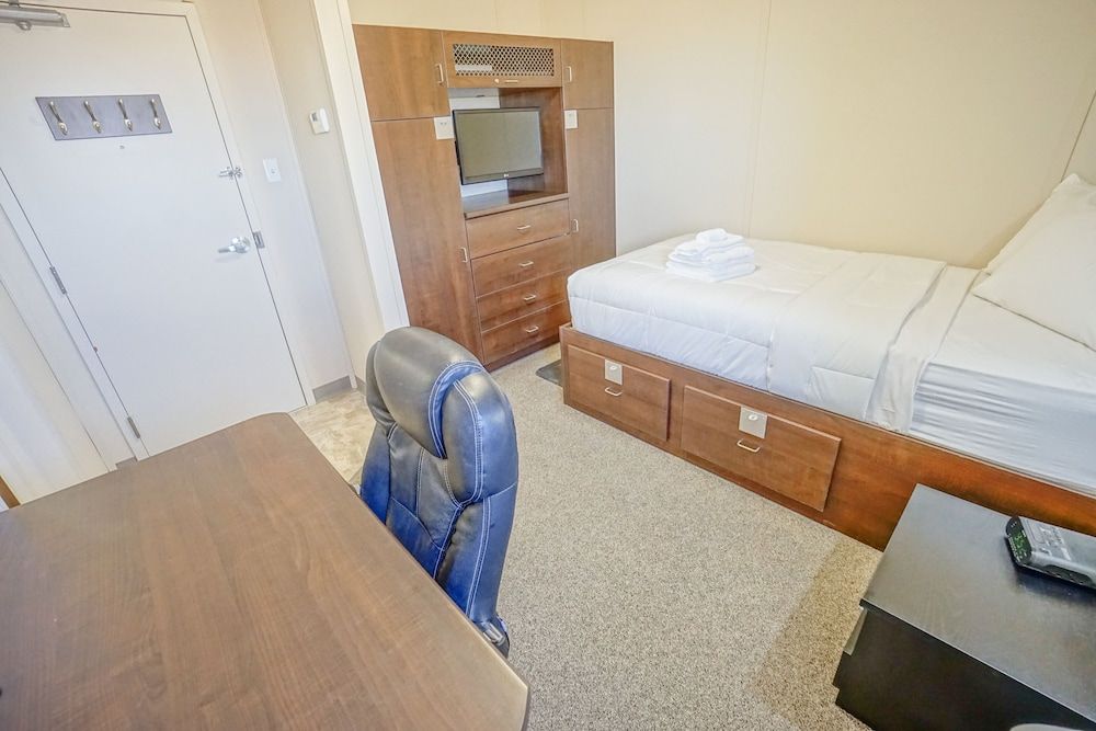 The Armadillo Hotel - photo 7