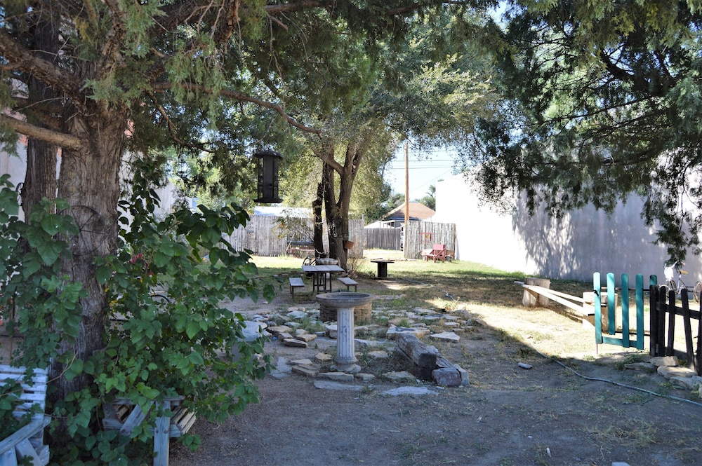 Holly Inn Suites - photo 43