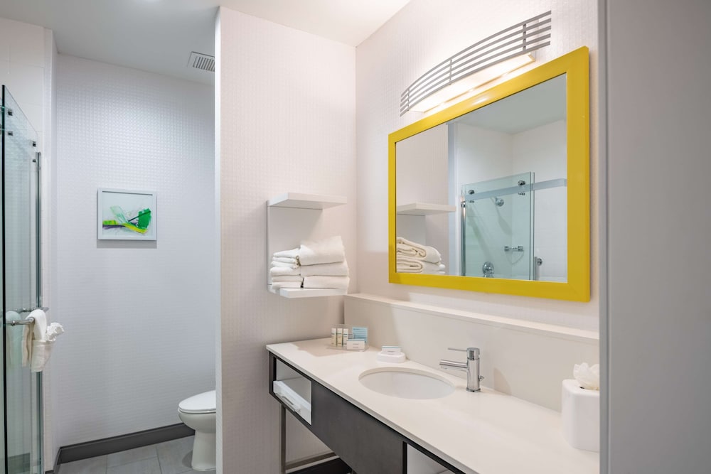 Hampton Inn & Suites Dallas Plano Central - photo 35