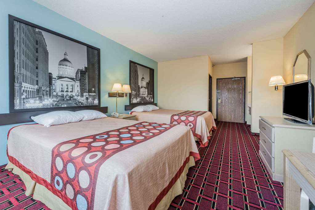 Super 8 by Wyndham Martinsville - photo 3